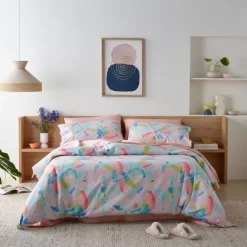 Staydry Wonderlust (Deb McNaughton) Waterproof Quilt Cover Set KB