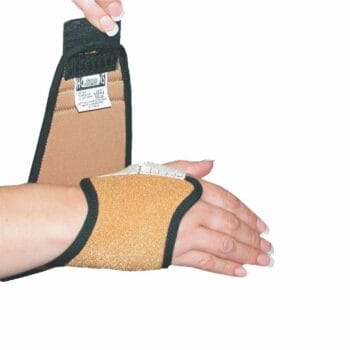 Body Assist Thermal Wrist Wrap (Black) – Straps Wraps & Braces | Coastcare Medical
